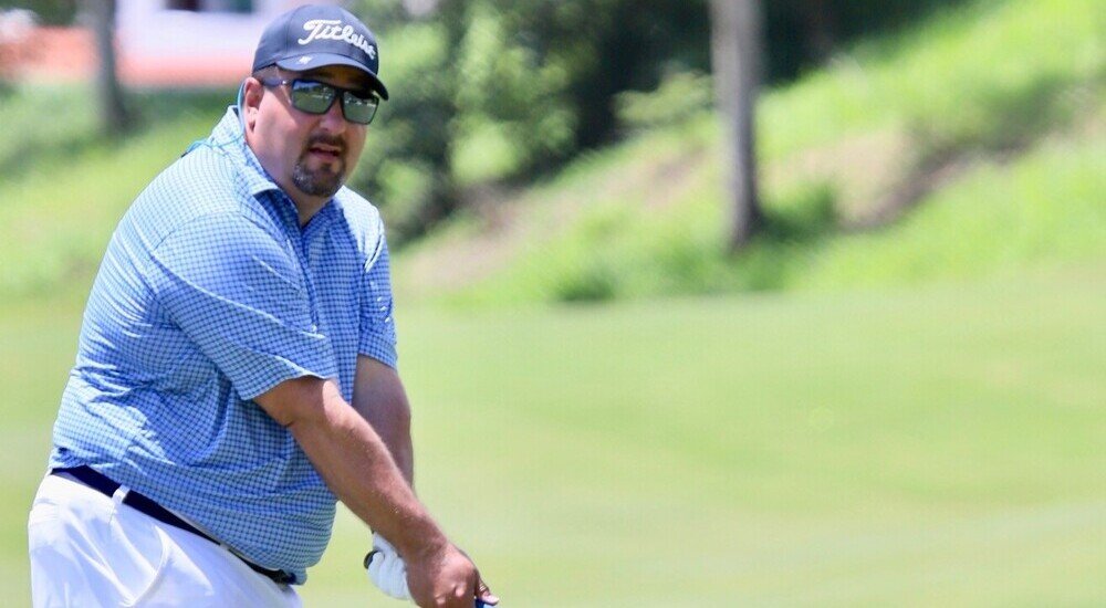 Pura acción el Torneo de Golf Triple-S en su 24va. edición