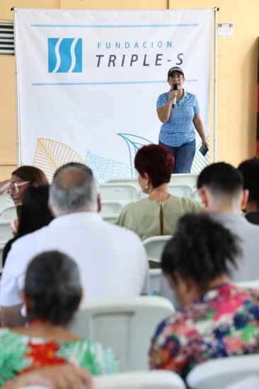 P.E.C.E.S. x Socializar es Saludable